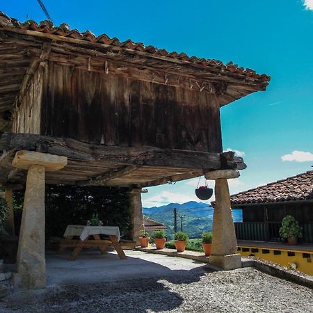 Onís Apartamentos Los Balcones De Nieda 1 المظهر الخارجي الصورة