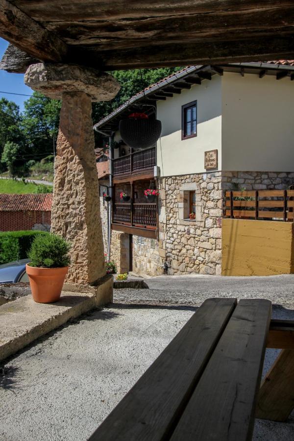 Onís Apartamentos Los Balcones De Nieda 1 المظهر الخارجي الصورة