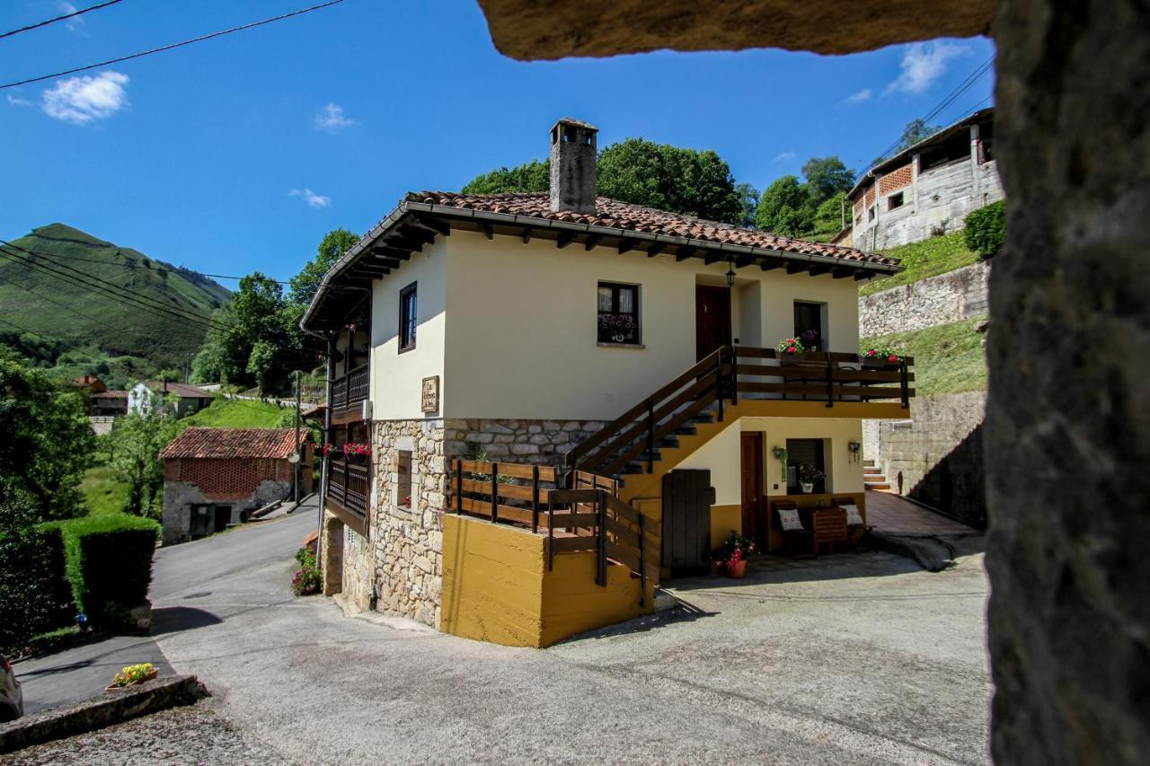 Onís Apartamentos Los Balcones De Nieda 1 المظهر الخارجي الصورة